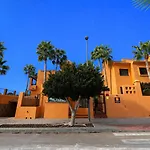 Oasis Con Piscina Y Sol *