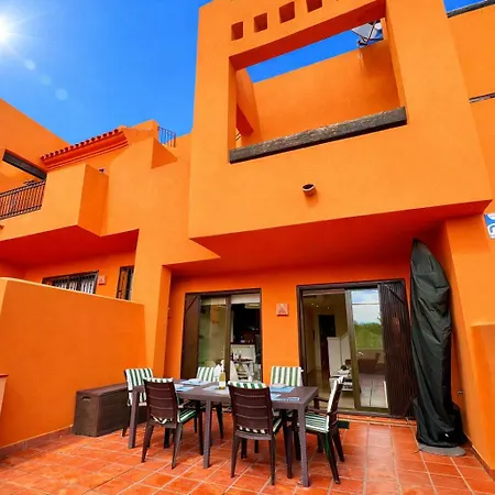 Oasis Con Piscina Y Sol Dom wakacyjny San Miguel De Salinas