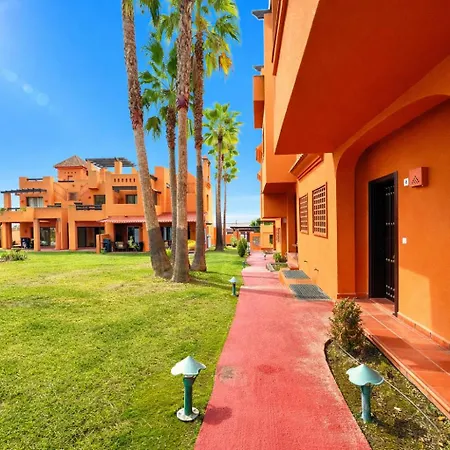 Oasis Con Piscina Y Sol Dom wakacyjny