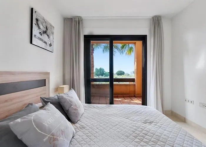 度假居 Oasis Con Piscina Y Sol 圣米格尔德萨利纳斯