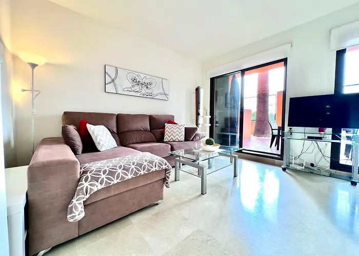 Oasis Con Piscina Y Sol 度假居