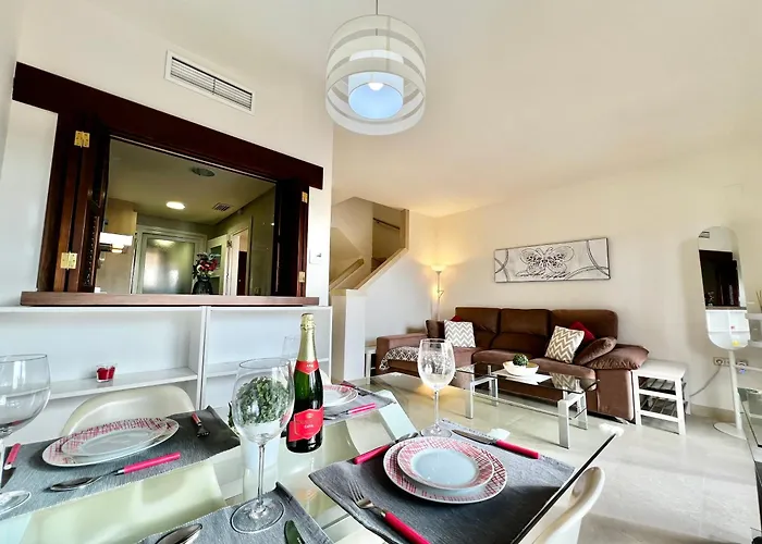 Oasis Con Piscina Y Sol 圣米格尔德萨利纳斯